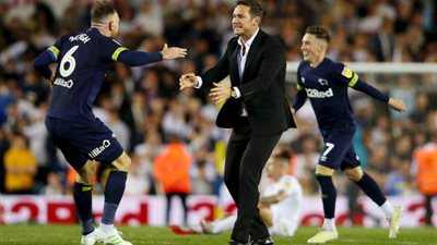 موعد مباراة أستون فيلا وديربي كاونتي في المباراة المؤهلة إلى الدوري الإنجليزي 