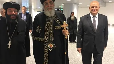 البابا تواضروس يغادر سويسرا عائدا إلى ألمانيا