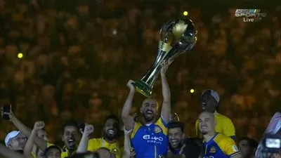لحظة تتويج النصر بلقب الدوري السعودي للمرة الثامنة في تاريخه (فيديو)