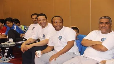 لاعب الهلال السابق: 