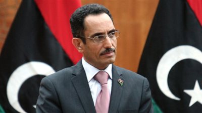 محلل سياسي: الهجوم الإرهابي على حقل نفطي جنوب ليبيا يهدف لتشتيت جهود الجيش