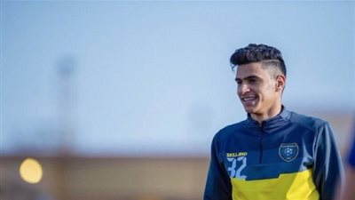 متعب المفرج يتوج بجائزة أفضل لاعب شاب في الدوري السعودي