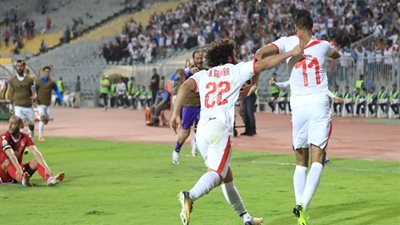 5 عوامل ترجح كفة الزمالك أمام نهضة بركان في ذهاب نهائي الكونفيدرالية