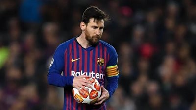 مفاجأة.. برشلونة يتحرك لضم نجم مدريد