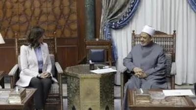 شيخ الأزهر يستقبل وزيرة الهجرة.. والأخيرة: الوافدون بالأزهر قوة ناعمة لمصر بالعالم