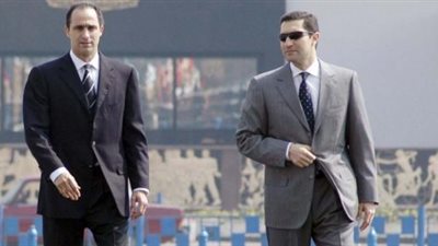 عاجل .. وقف محاكمة علاء وجمال مبارك بـ