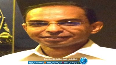 أشرف أبو اليزيد: 