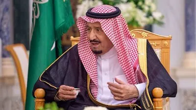 خادم الحرمين يوجه أمراء المناطق بالاهتمام بمصالح المواطنين والمقيمين