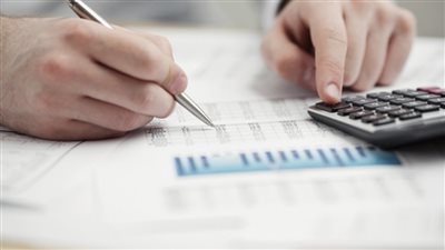 الحكومة توضح حقيقة خسارة مصر 10 مليارات جنيه سنوياً من الضرائب