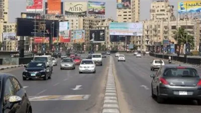 النشرة  المرورية.. انتظام حركة السيارات في شوارع وميادين القاهرة والجيزة 