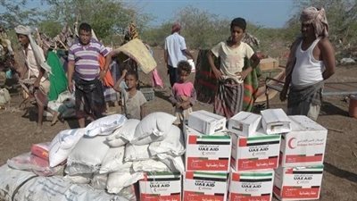 الإمارات تقدم مساعدات إغاثية عاجلة لأهالي الساحل الغربي اليمني