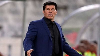 لوك إيميل يطلب 