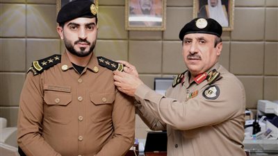مدير شرطة القصيم يقلّد عدداً من الضباط رتبهم الجديدة