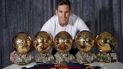ليونيل ميسي مهدد بفقدان الكرة الذهبية السادسة