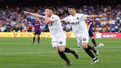 3 أرقام مثيرة من فوز فالنسيا على برشلونة