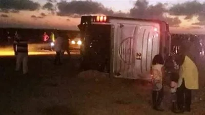 انقلاب أتوبيس بطريق بلبيس – العاشر.. وإصابة 25 شخصًا 