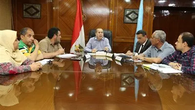 محافظ كفرالشيخ يناقش مشكلة أصحاب الإسكان الاجتماعي مقدمى حجز 5000 و9000 جنيهًا