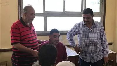 85% من مدارس القليوبية يؤدون امتحان الفيزياء إلكترونياً  