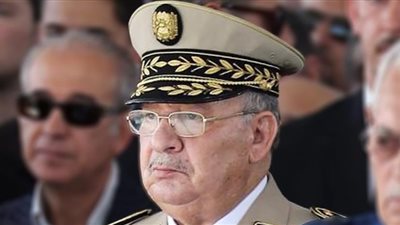 رئيس الأركان الجزائري يعلق على إحجام المرشحين عن خوض انتخابات الرئاسة