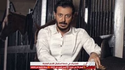 مصطفى شعبان يؤجل سفره إلى السعودية لأداء العمرة لهذا السبب
