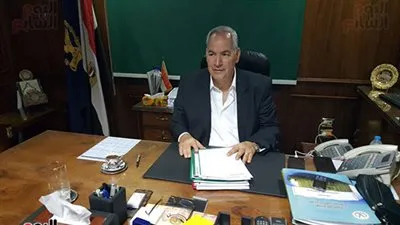 محافظ أسيوط يعلن الحداد وإلغاء الاحتفالات عقب وفاة مدير الأمن في حادث سير