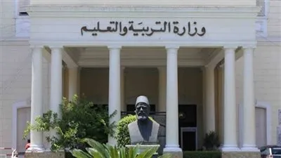 التعليم: 476 ألفًا و190 طالبًا وطالبة بالصف الأول الثانوي أدوا امتحان التاريخ إليكترونيًا