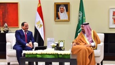 السيسي يلتقي الملك سلمان على هامش 