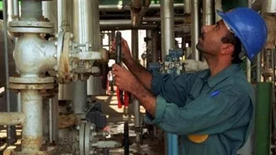 واشنطن تؤجل عقوبات على قطاع البتروكيماويات الإيراني