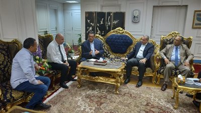 محافظ البحيرة: تسليم مساكن 