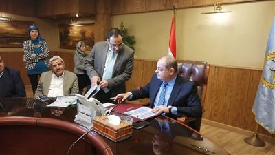 محافظ الغربية يعتمد نتيجة الشهادة الإعدادية بنسبة 76.5٪ (صور) 