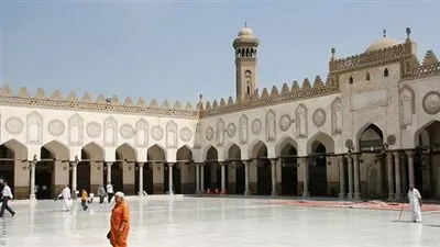 باحثة بالأزهر: فلسفة تعامل القرآن مع المرأة ترسي قواعد متينة للبناء الأسري