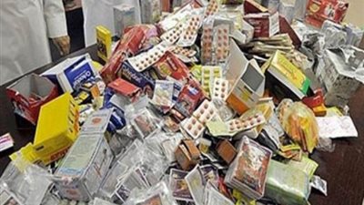 غلق 3 صيدليات وضبط أدوية جدول وأخرى منتهية الصلاحية في الشرقية