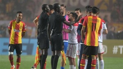 رئيس الكاف يتحدث لأول مرة عن مهزلة الترجي والوداد وسر أزمة 