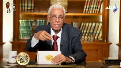 أستاذ بالقصر العيني يحذر من استخدام المياه الغازية لعلاج الحموضة (فيديو)