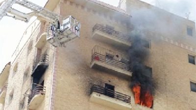 النيابة تنتدب المعمل الجنائي لمعاينة حريق شقة أسفر عن مصرع مسنة في الحدائق