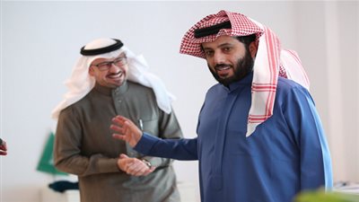 بعد رسالته الوداعية.. تركي آل الشيخ يحسم الجدل بشأن بيع حصته في بيراميدز