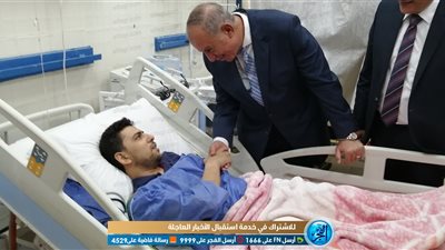 محافظ البحر الأحمر يهنئ مرضى مستشفى الغردقة العام بعيد الفطر المبارك (فيديو وصور) 