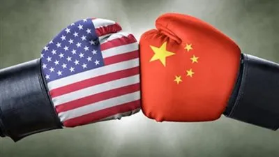 ترامب يشعل الحروب التجارية ويعد الصين بمزيد من العقوبات الاقتصادية