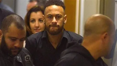 نيمار يتحدى اتهامات الاغتصاب 