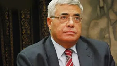 سكت دهرا ونطق كفرًا.. حسن نافعة يسقط في بئر الخيانة بعد وصفه الإخوان بسجناء الرأي