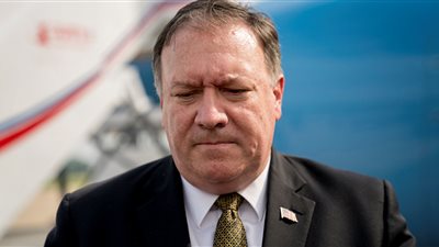 بومبيو: سنحرم إيران من الأموال