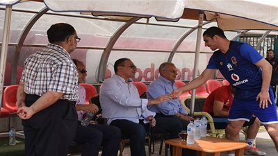 الأهلي يبحث أزمة استكمال الدوري