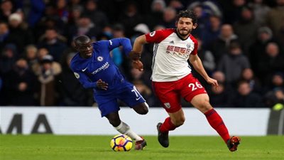 أحمد حجازي يفتح باب العودة للأهلي ويؤجل الحسم