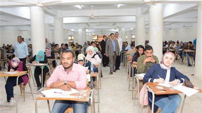 استئناف امتحانات نهاية العام بجامعة أسيوط بعد انتهاء إجازة عيد الفطر 