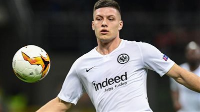 الكشف عن موعد تقديم لوكا يوفيتش لاعبًا لريال مدريد