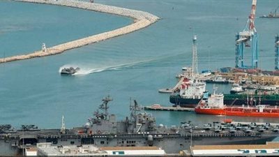 سلاح البحرية الإسرائيلية يسيطر على سفينة نقل مقابل ميناء حيفا