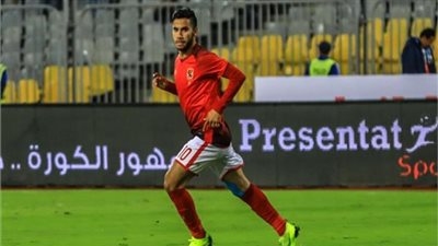 طنطا يطلب استعارة 