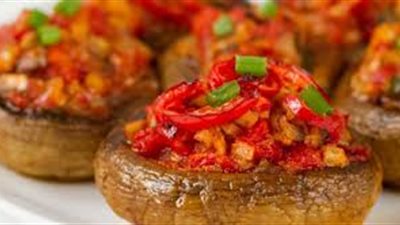 طريقة عمل فطر مشوي محشو بالطماطم