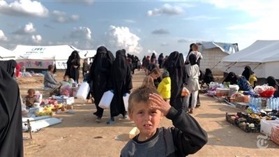 القضاء الفرنسي يتسلم 9 أطفال و3 إرهابيين من تركيا