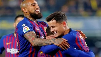 خطوة مفاجئة تقرب نجم برشلونة من الرحيل